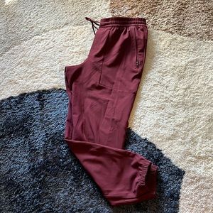 Lululemon pants